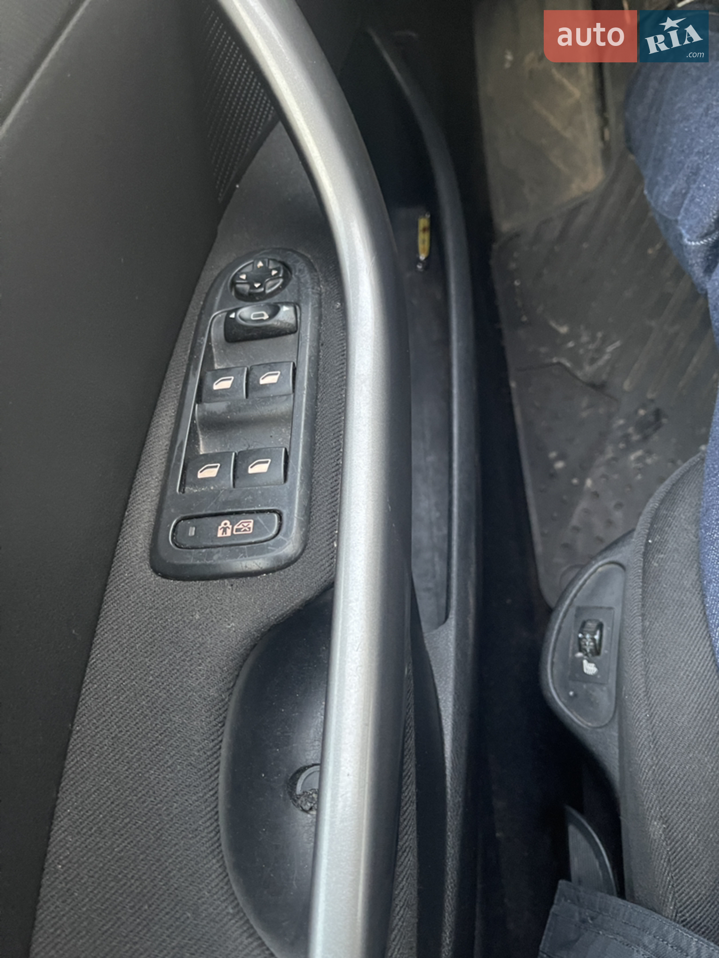 2011 Peugeot 308 - мініатюра 13