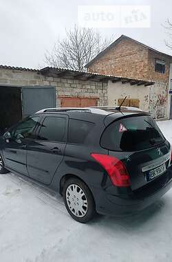 Универсал Peugeot 308 2010 в Радивилове