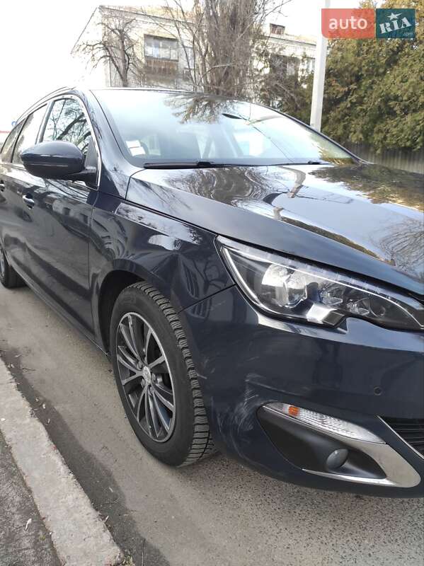 Універсал Peugeot 308 2015 в Києві