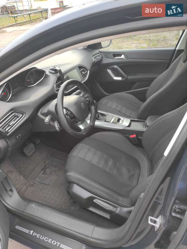 Універсал Peugeot 308 2015 в Києві