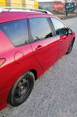 Универсал Peugeot 308 2008 в Ровно