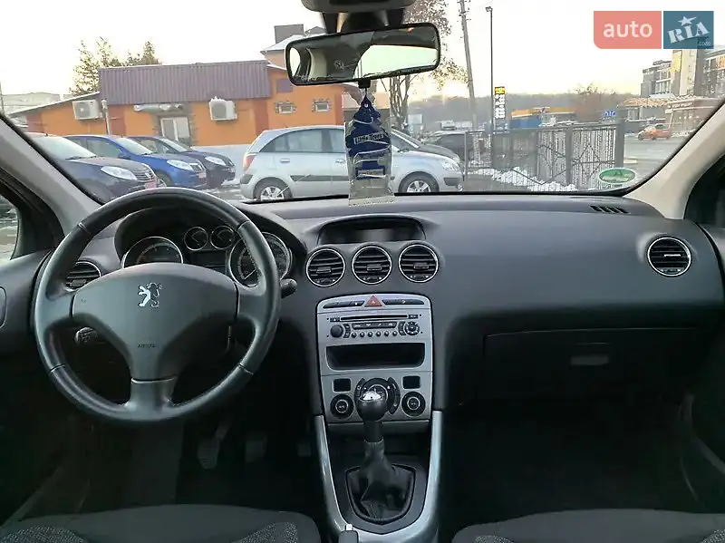 Peugeot 308