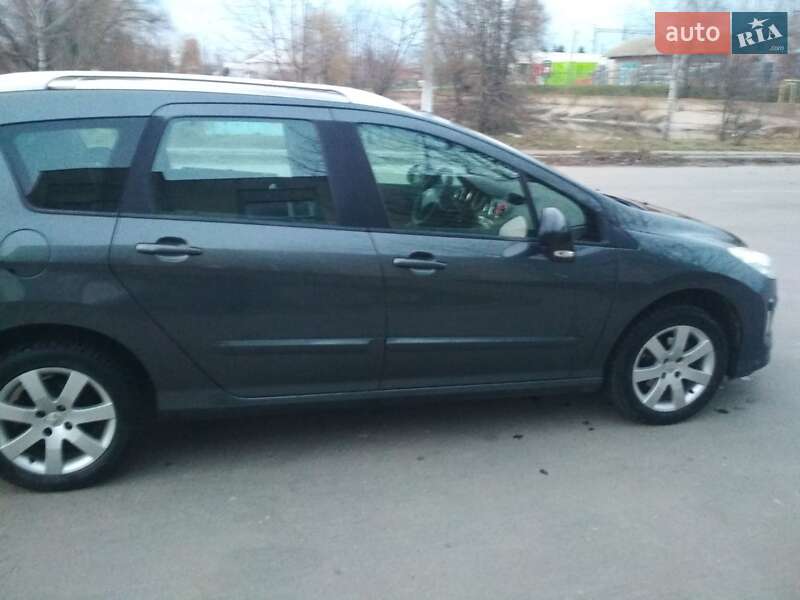 Універсал Peugeot 308 2008 в Козятині