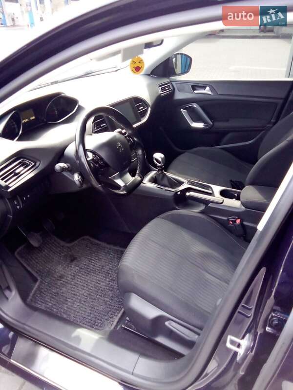 Універсал Peugeot 308 2015 в Києві