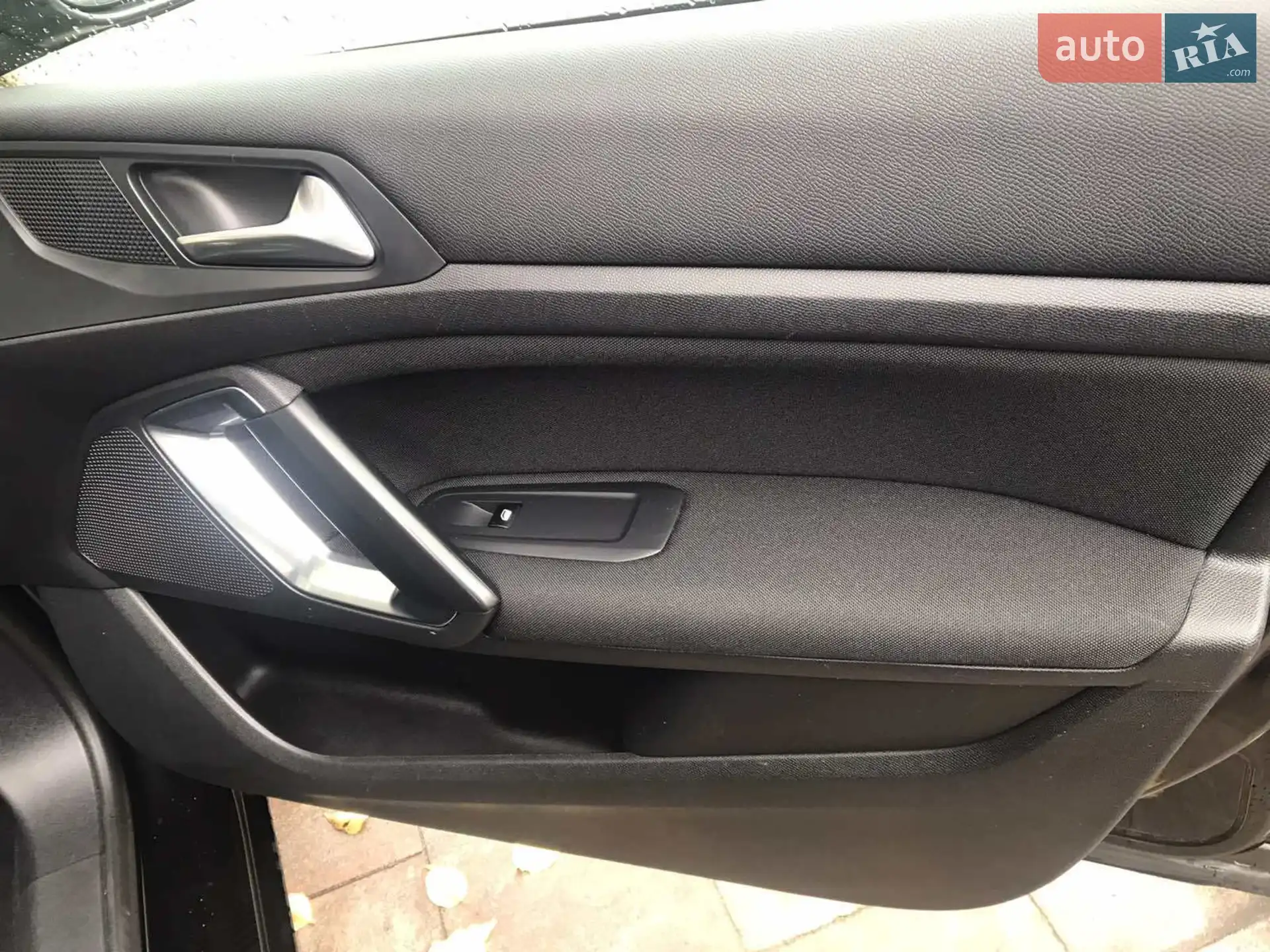 Peugeot 308 2015 VIN VF3LCBHZHFS289913 фото оголошення 18 з 31