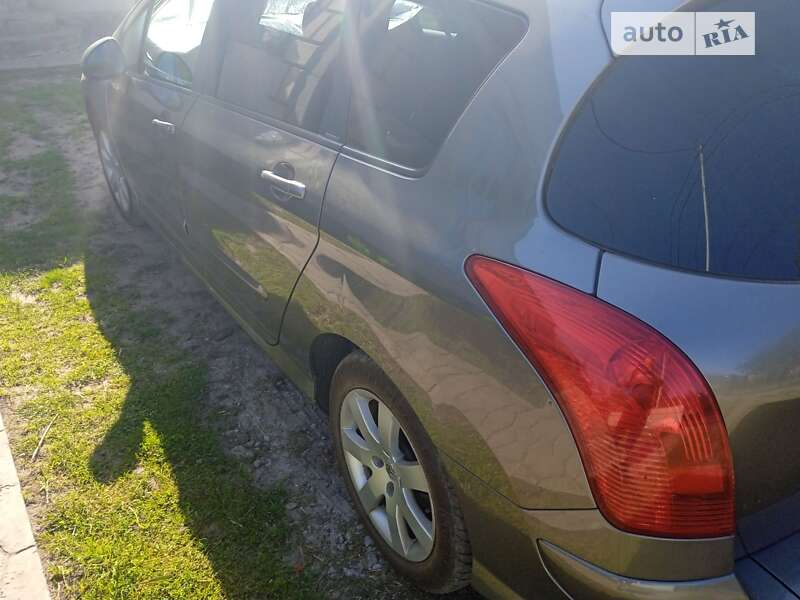 Універсал Peugeot 308 2009 в Львові
