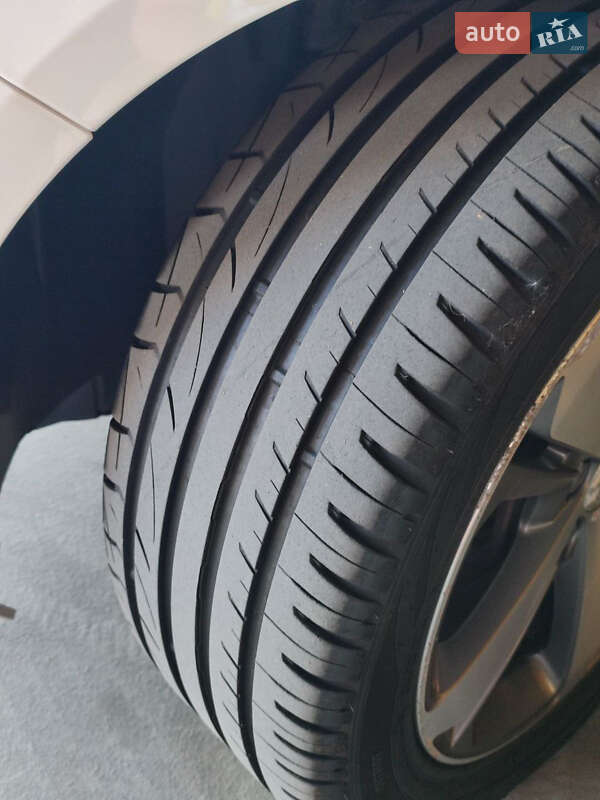 Універсал Peugeot 308 2015 в Києві