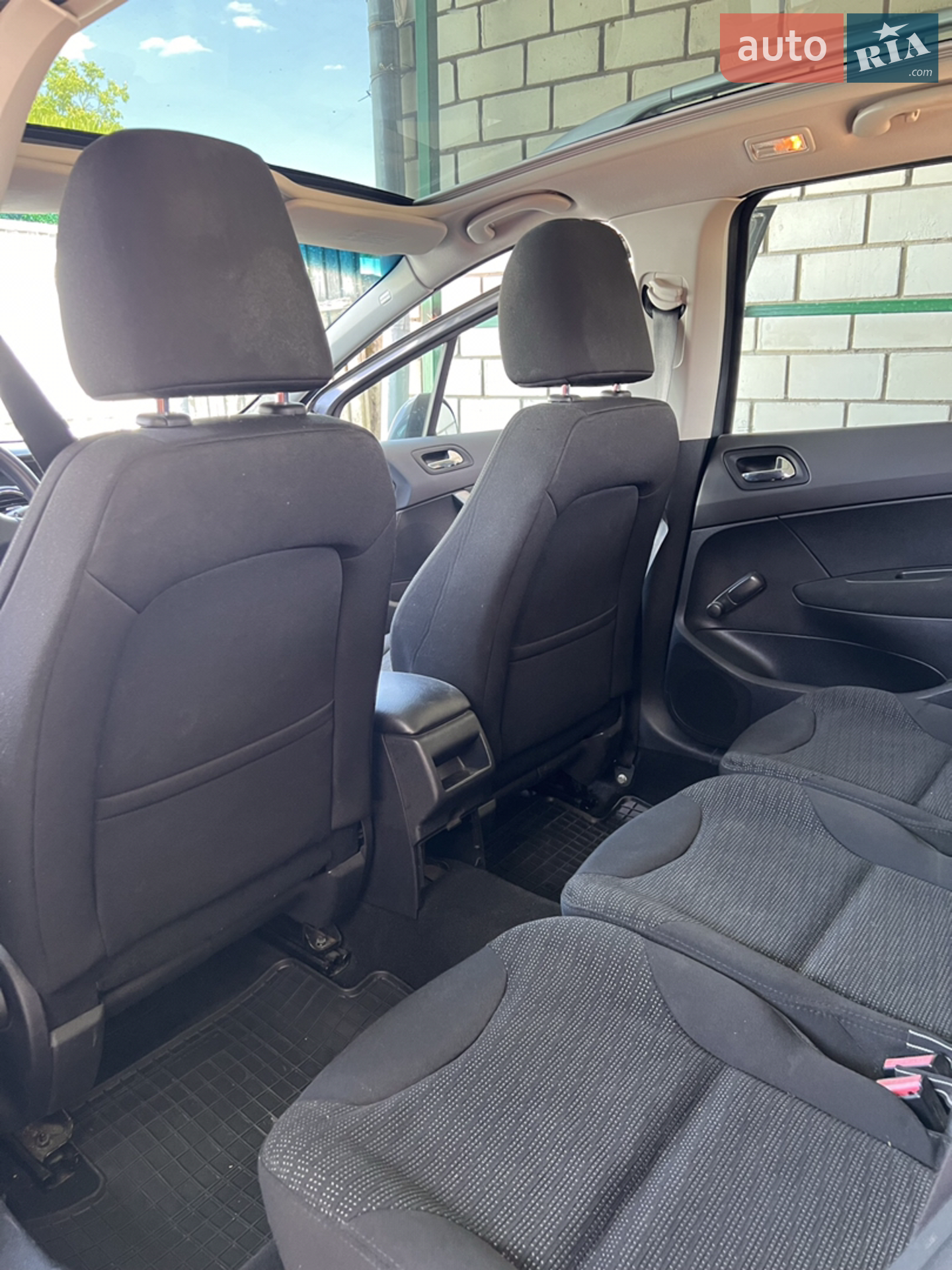 2010 Peugeot 308 - мініатюра 10