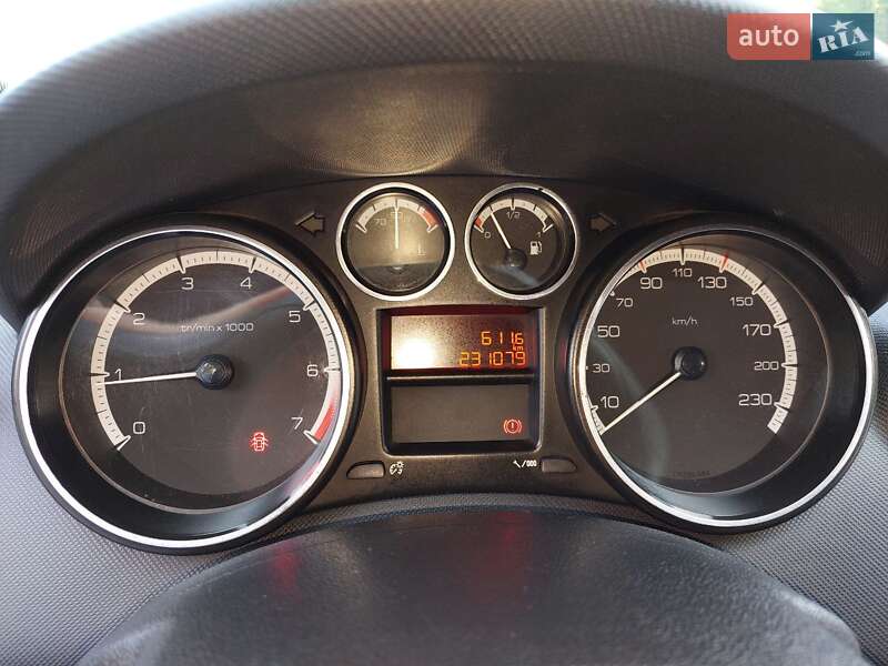 Хетчбек Peugeot 308 2010 в Тальному