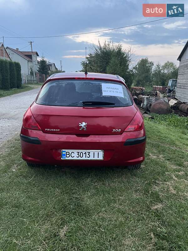 Хетчбек Peugeot 308 2008 в Городку