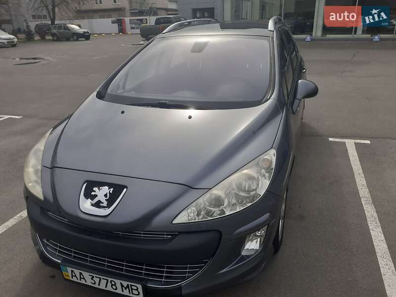 Универсал Peugeot 308 2011 в Киеве фото 6 Универсал Peugeot 308 2011 в Киеве