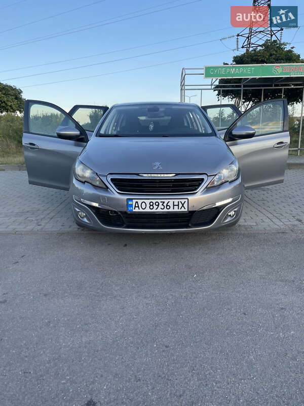 Peugeot 308 2014