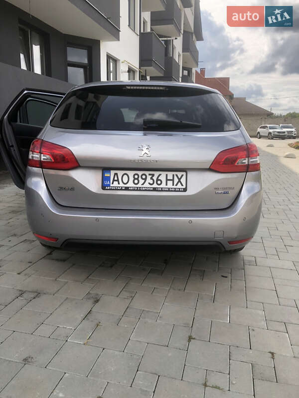 Універсал Peugeot 308 2014 в Мукачевому