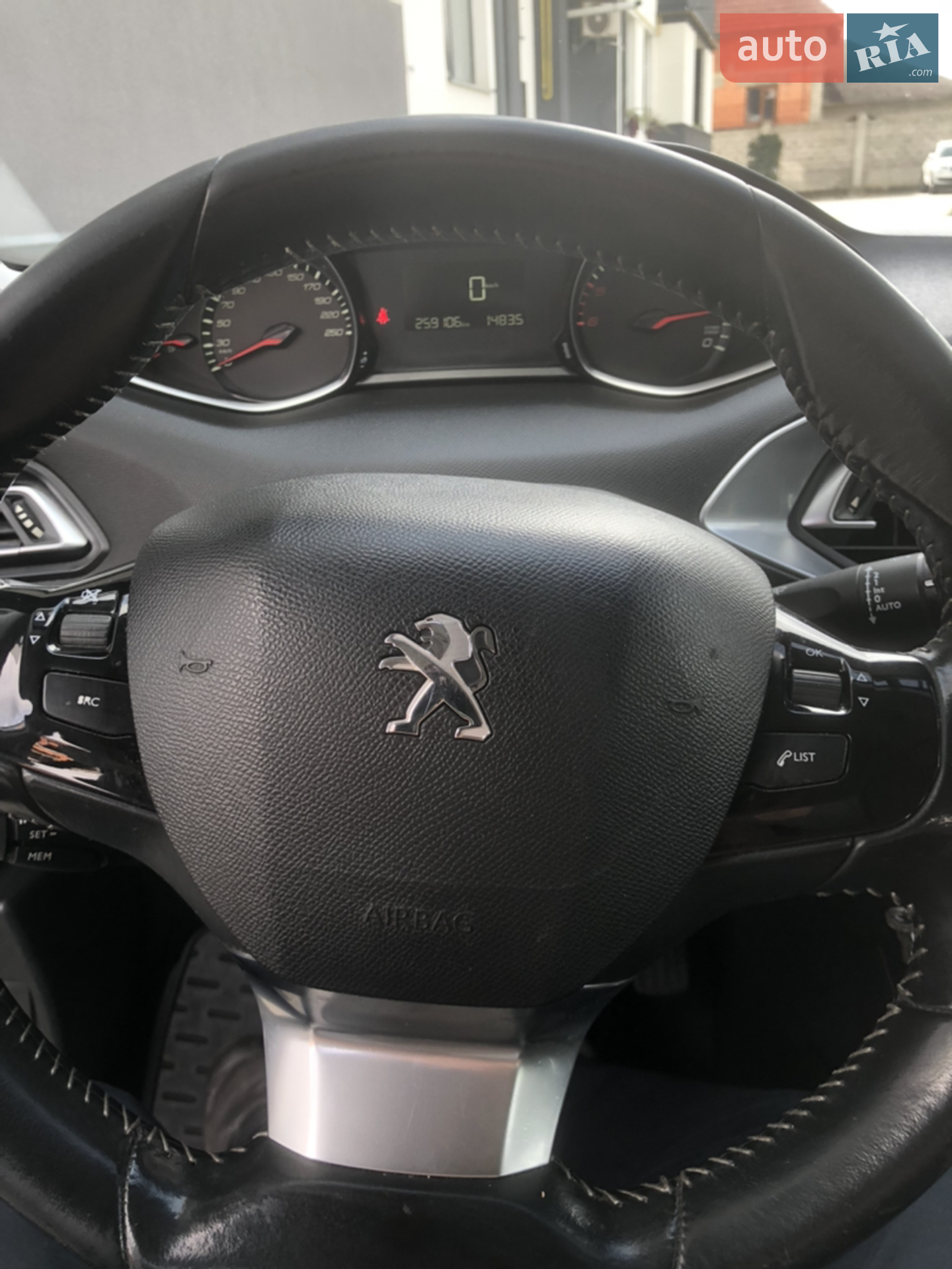 2014 Peugeot 308 - мініатюра 11