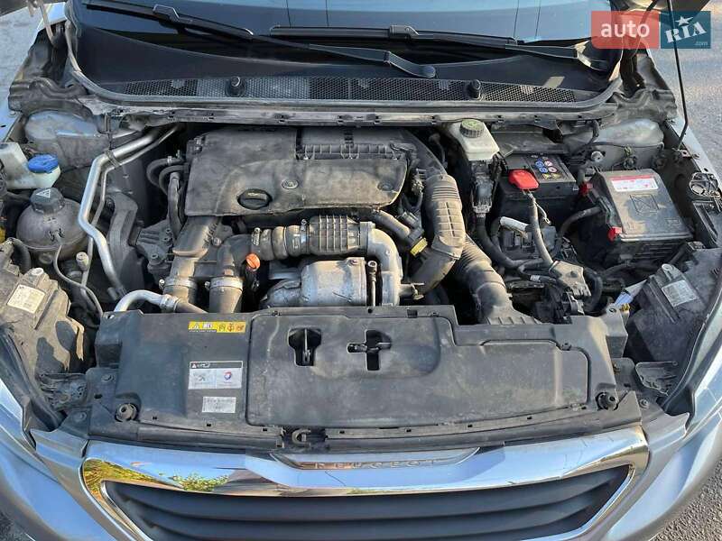 Універсал Peugeot 308 2015 в Запоріжжі