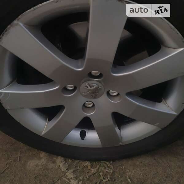 Универсал Peugeot 308 2008 в Золочеве