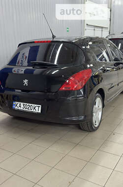 Хетчбек Peugeot 308 2008 в Києві