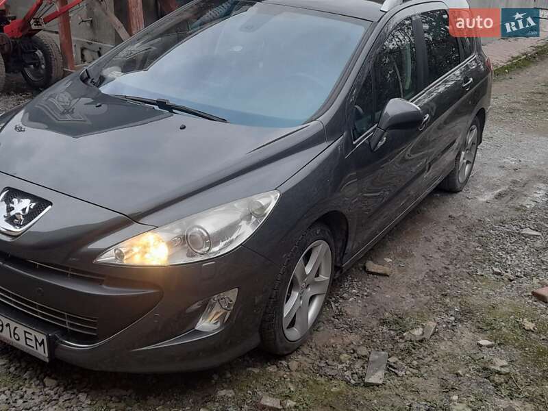 Универсал Peugeot 308 2008 в Борщеве