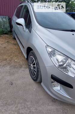 Универсал Peugeot 308 2010 в Шепетовке