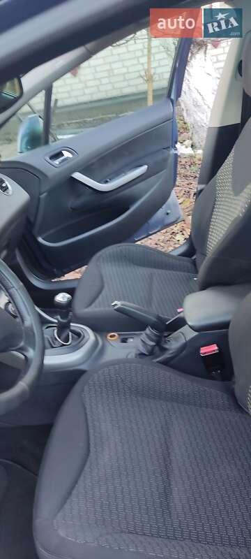 Универсал Peugeot 308 2008 в Мироновке фото 12 Универсал Peugeot 308 2008 в Мироновке