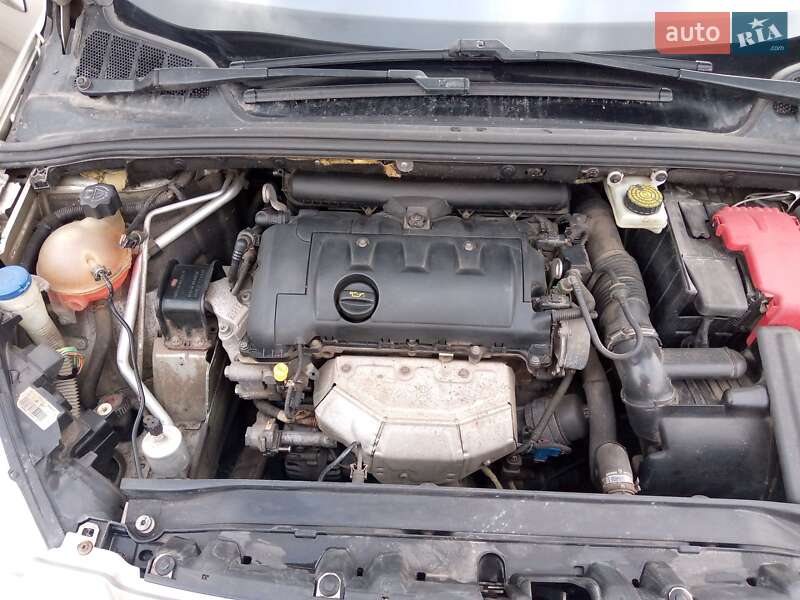 Универсал Peugeot 308 2008 в Харькове фото 15 Универсал Peugeot 308 2008 в Харькове