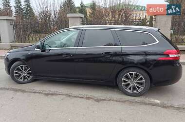 Універсал Peugeot 308 2015 в Умані