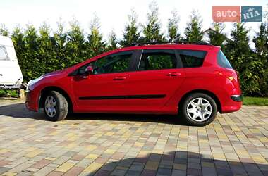 Универсал Peugeot 308 2010 в 