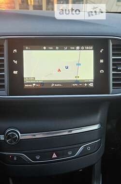 Универсал Peugeot 308 2018 в Львове