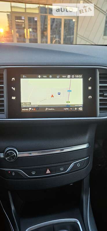 Универсал Peugeot 308 2018 в Львове