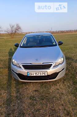 Универсал Peugeot 308 2014 в Татарбунарах