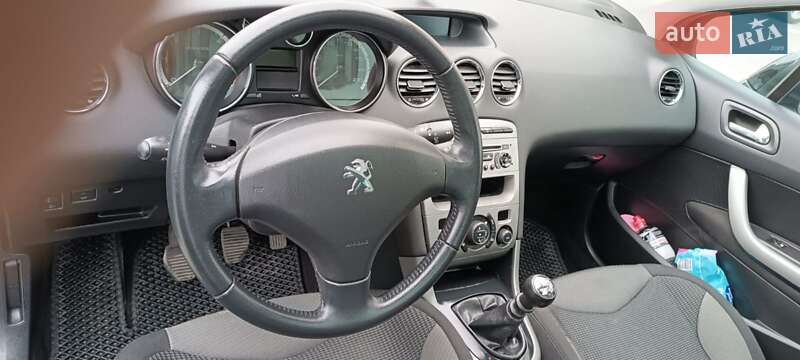 Універсал Peugeot 308 2011 в Києві