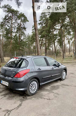 Хэтчбек Peugeot 308 2008 в Казатине