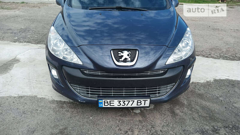 Хетчбек Peugeot 308 2008 в Миколаєві