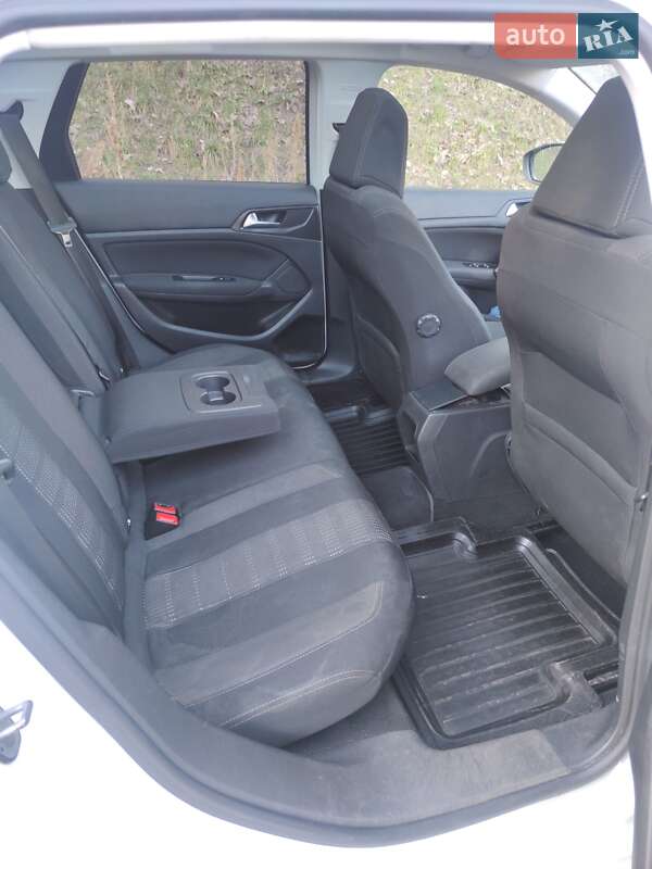 Универсал Peugeot 308 2015 в Киеве