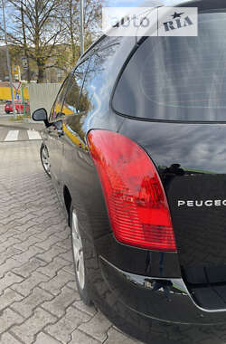 Универсал Peugeot 308 2011 в Ровно