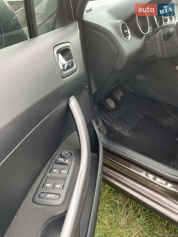 Хэтчбек Peugeot 308 2011 в Коломые