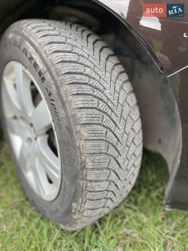 Хэтчбек Peugeot 308 2011 в Коломые