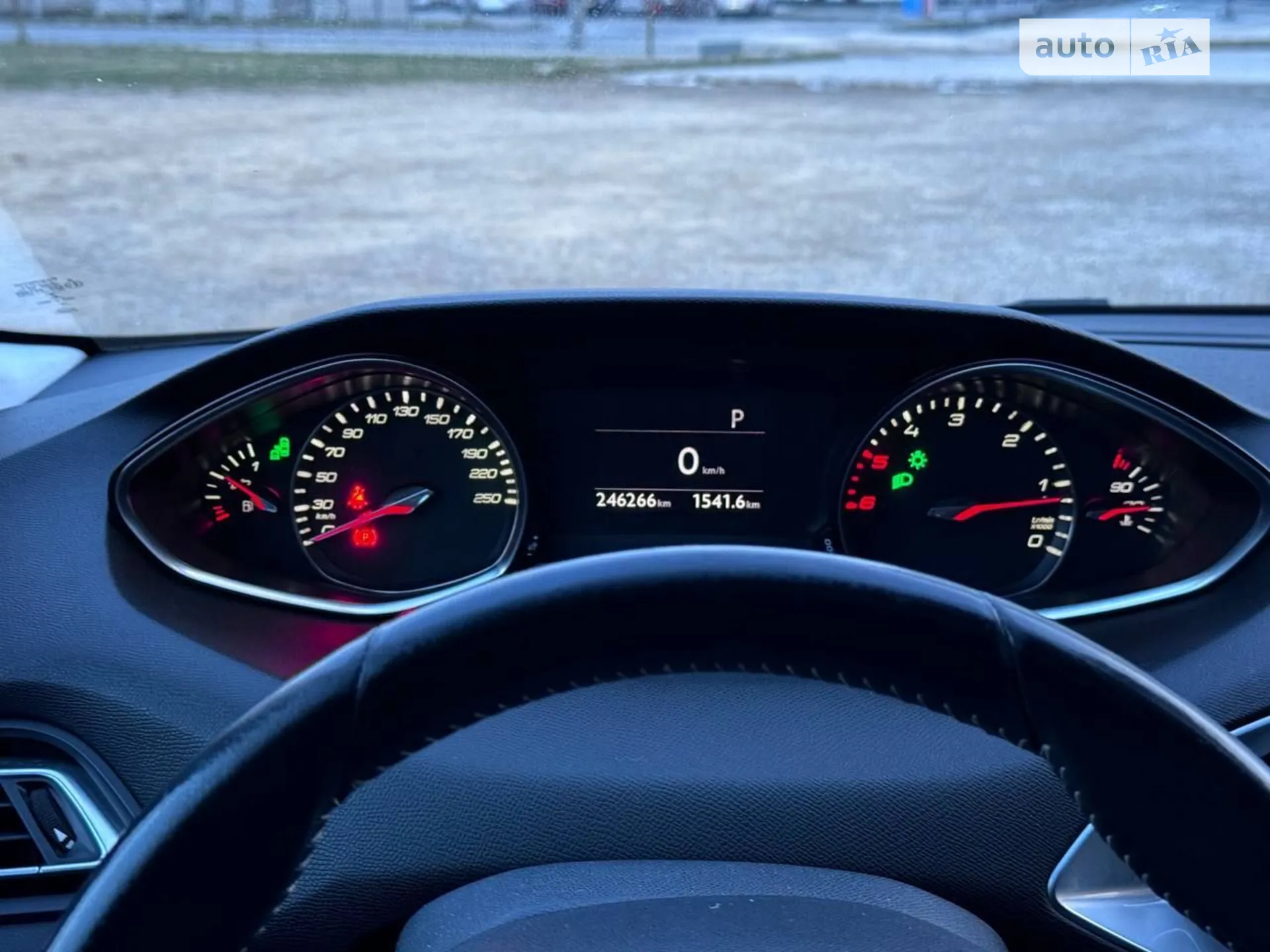 2014 Peugeot 308 - мініатюра 8