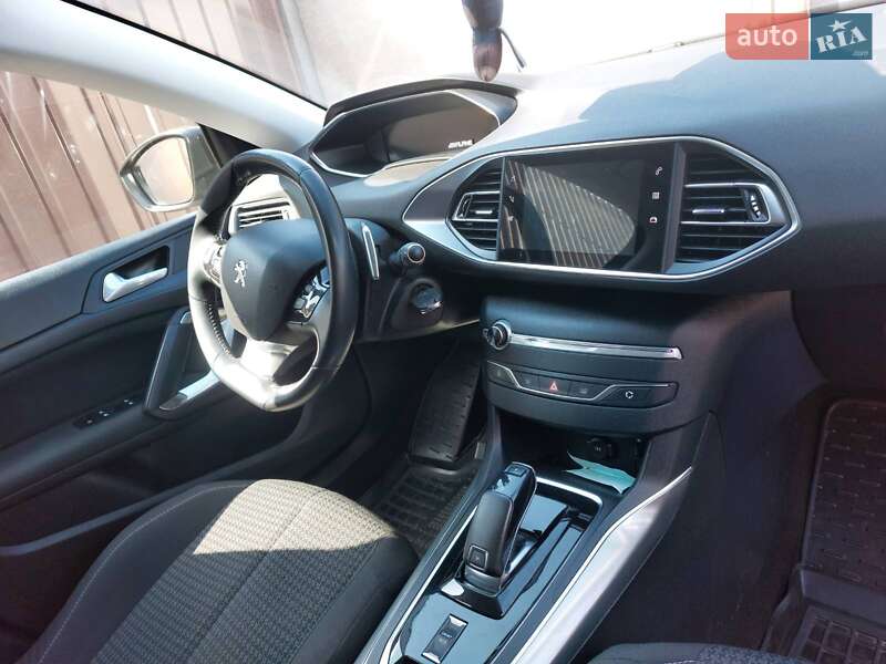 Універсал Peugeot 308 2020 в Кропивницькому