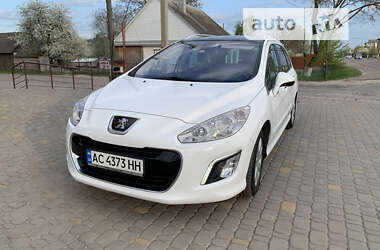 Универсал Peugeot 308 2013 в Ратным