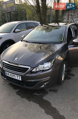 Универсал Peugeot 308 2015 в Киеве