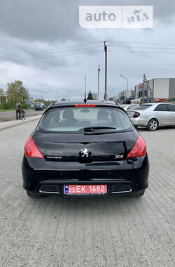 Хэтчбек Peugeot 308 2008 в Радехове