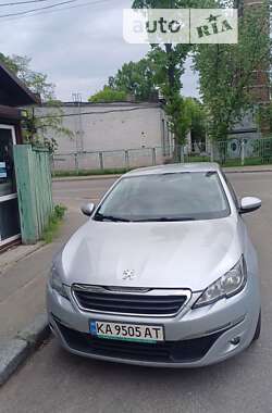 Хэтчбек Peugeot 308 2016 в Киеве