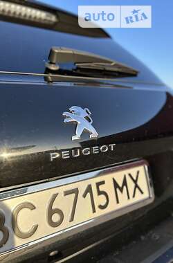 Универсал Peugeot 308 2017 в Стрые