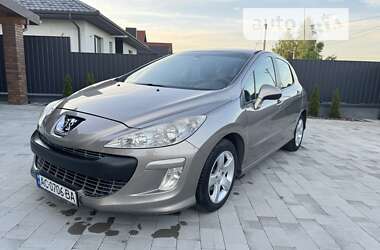 Хетчбек Peugeot 308 2010 в Луцьку