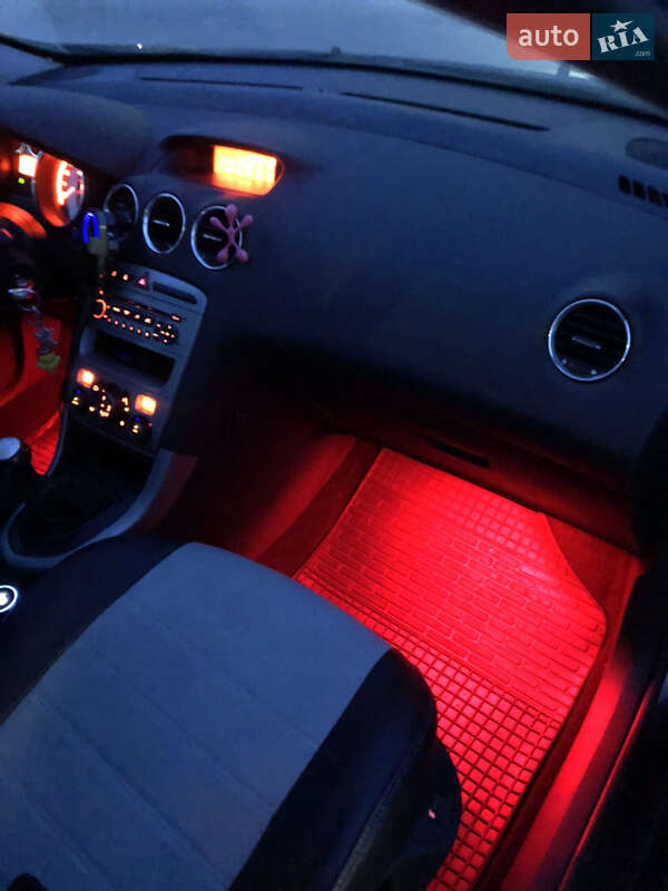 Универсал Peugeot 308 2012 в Теребовле