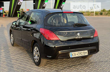 Хетчбек Peugeot 308 2011 в Миколаєві