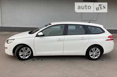 Универсал Peugeot 308 2015 в Львове