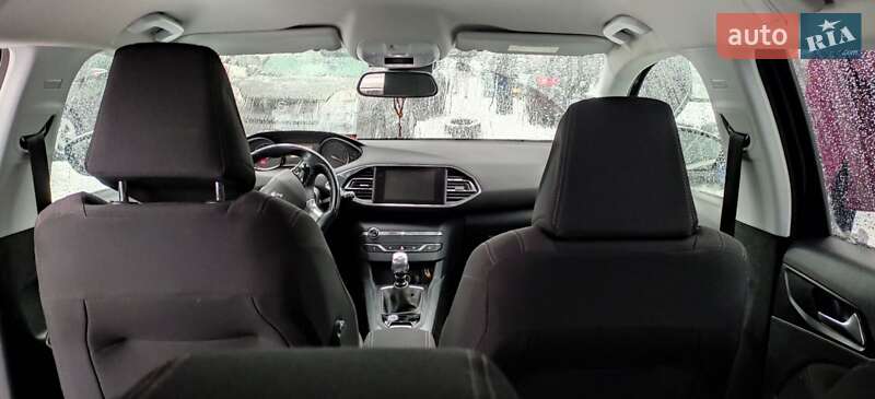 Універсал Peugeot 308 2016 в Турці