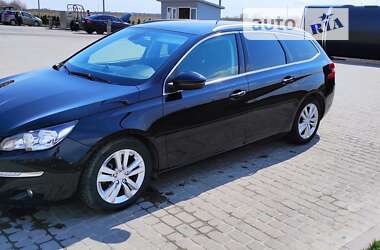 Универсал Peugeot 308 2014 в Городке